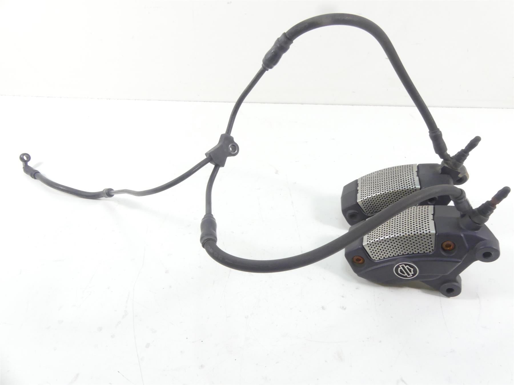 2006 Harley VRSCD Night V Rod Front Brembo Brake Caliper Set 44731-06 44732-06 {{ shop.shopifyCountryName }} - Mototech271