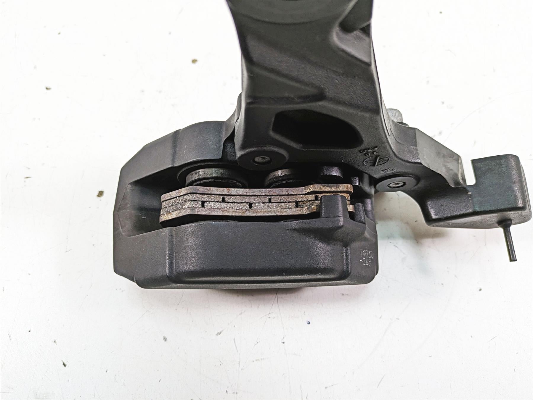 2015 Harley Touring FLHXS Street Glide Brembo Rear Brake Caliper 44080-08C {{ shop.shopifyCountryName }} - Mototech271