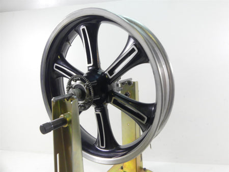2011 Victory Vision Tour Straight Front Cast Wheel Rim 18x3.5 - Read 1521383 {{ shop.shopifyCountryName }} - Mototech271