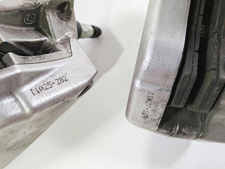 2011 Harley Touring FLHTCU CVO Electra Glide Front Brake Caliper Set 42938-08-Mototech271