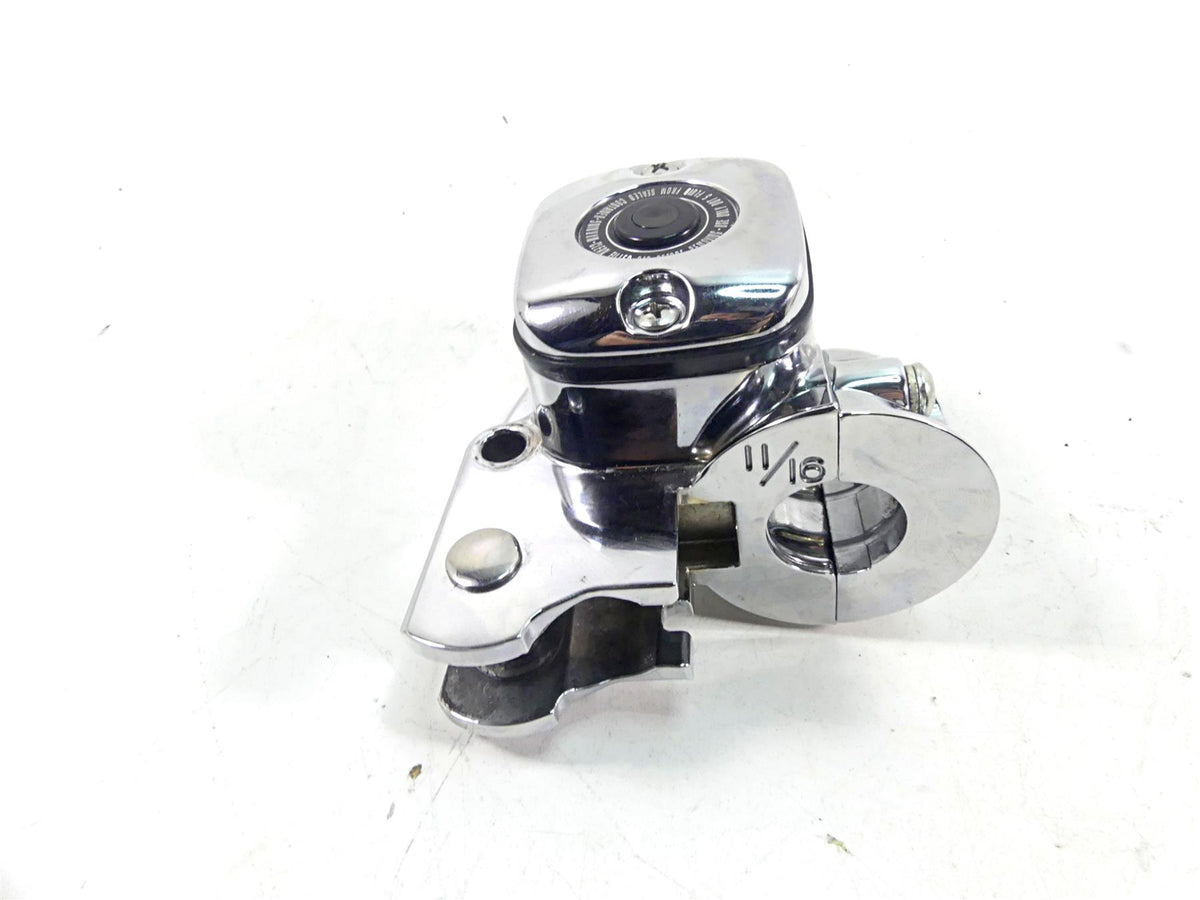 2005 Harley VRSCSE CVO V-Rod Clutch Chrome 11/16 Master Cylinder 45282-99A {{ shop.shopifyCountryName }} - Mototech271