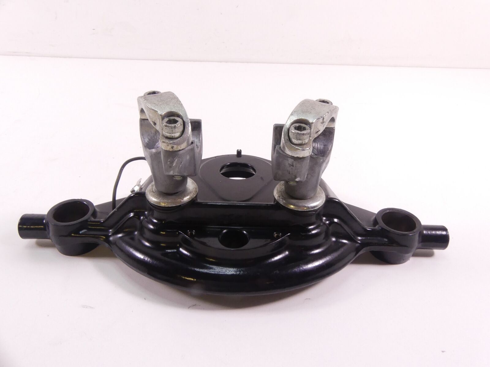 2001 Harley Touring FLHTCUI Electra Glide Upper Triple Tree & Riser 45435-95 {{ shop.shopifyCountryName }} - Mototech271