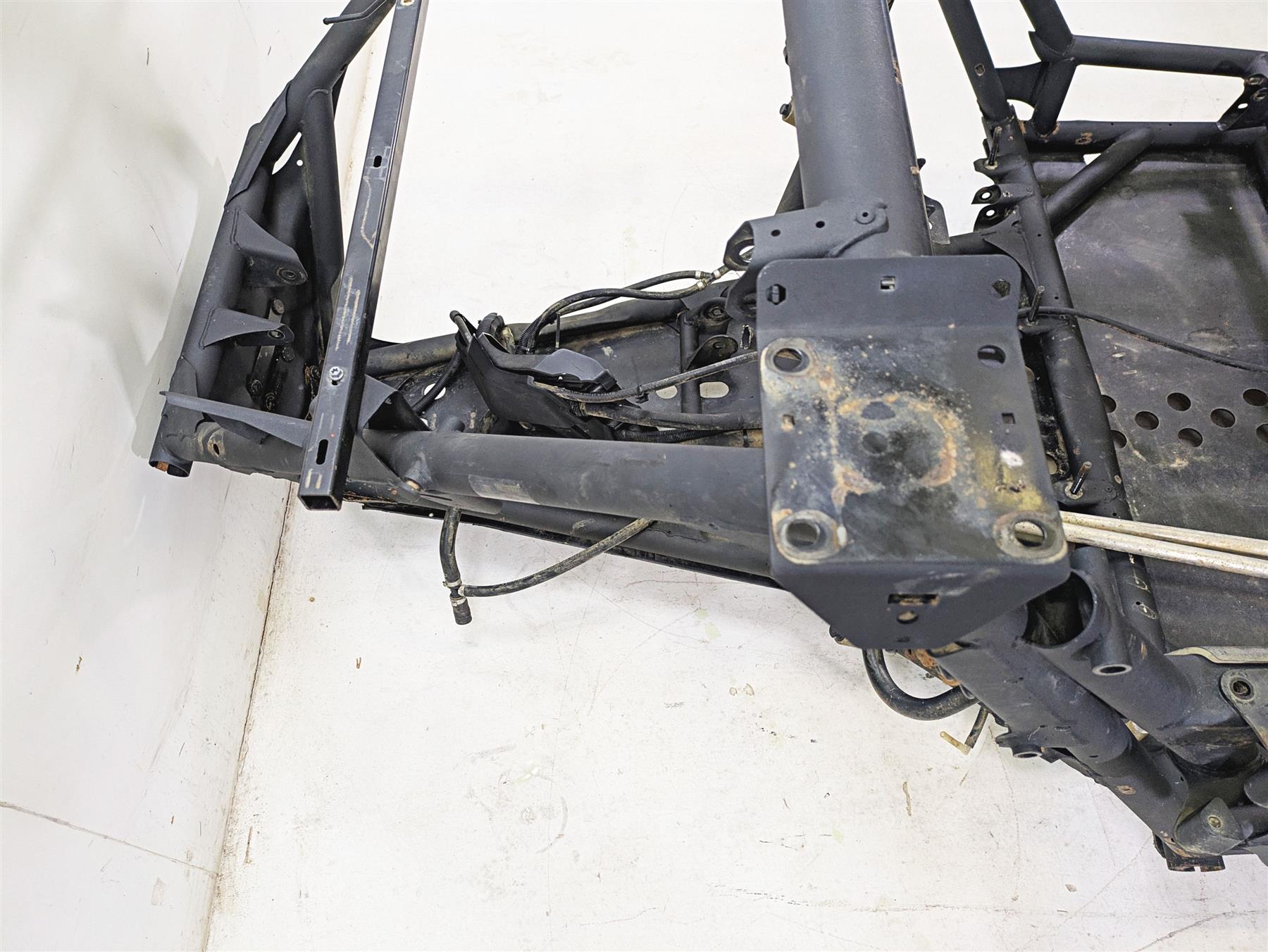 2020 Can Am Maverick X3 Turbo R STD Straight Main Frame Chassis with Clean Indiana Title - - Read 705208031 {{ shop.shopifyCountryName }} - Mototech271