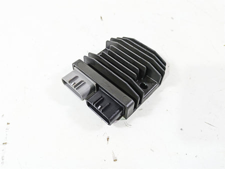 2022 Yamaha YXZ1000 R Rectifier Voltage Regulator B5H-81960-00-00 FH027DA {{ shop.shopifyCountryName }} - Mototech271