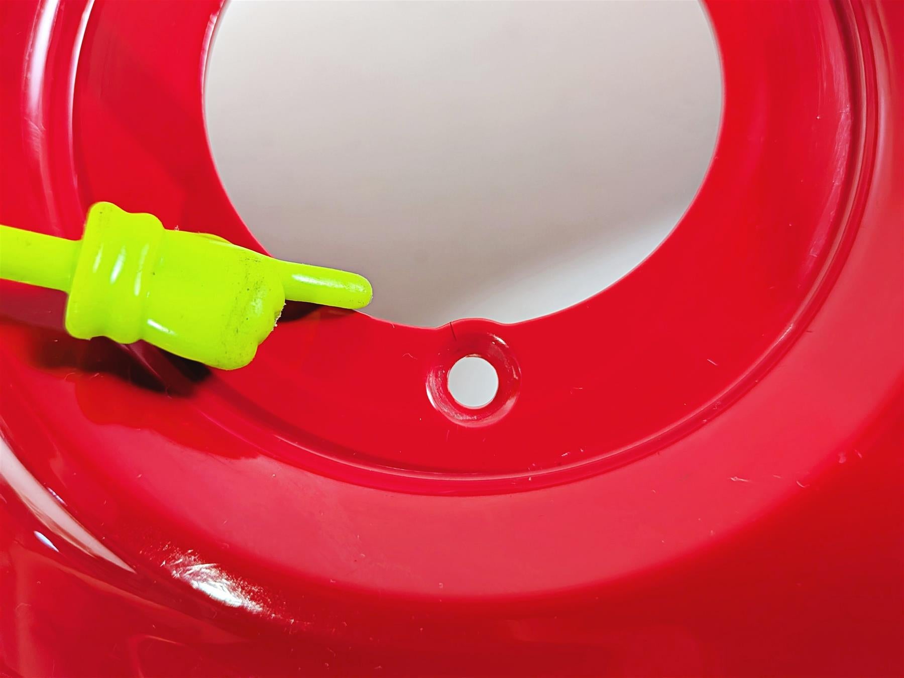 2016 Ducati Hypermotard 939 SP Red Center Tank Cover Fairing 480P5672E 48015671B-Mototech271