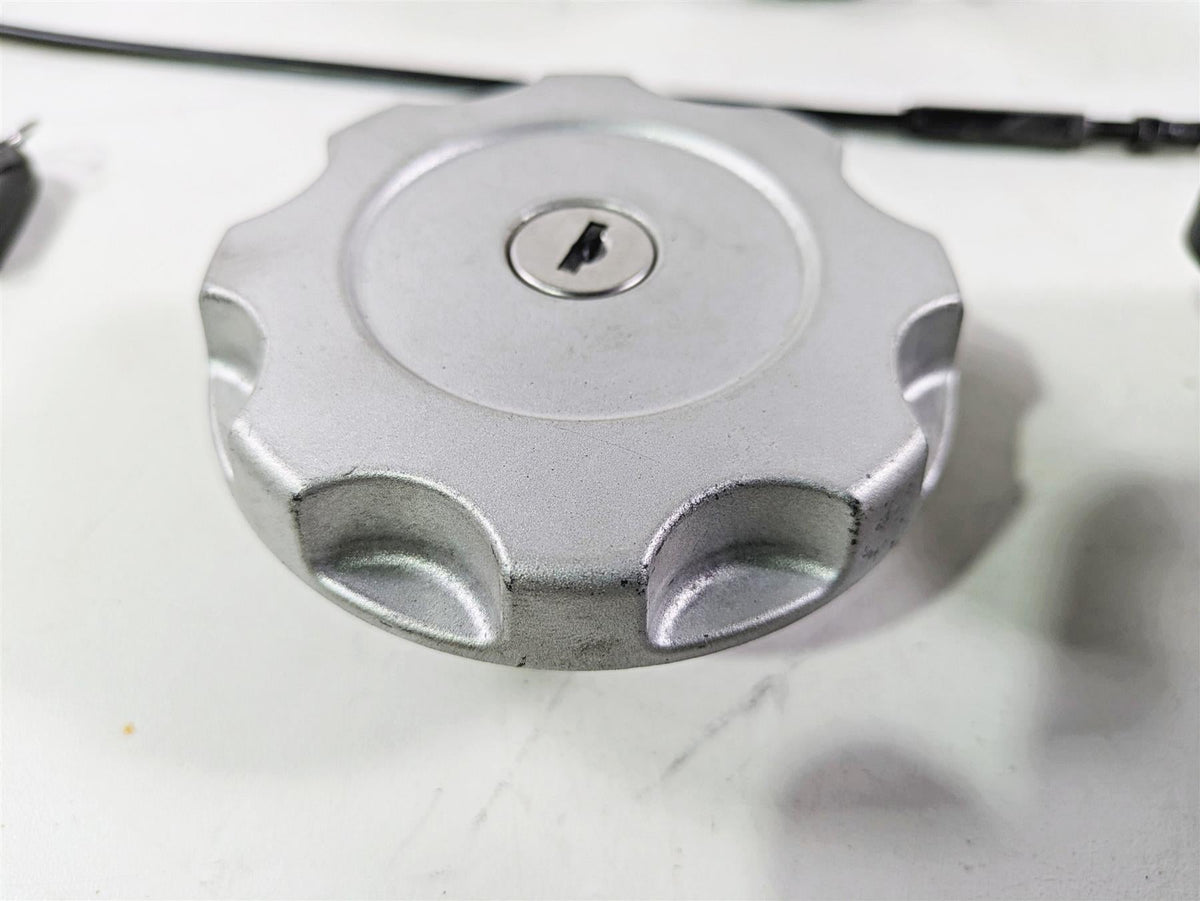 2013 Ducati Hyperstrada 821 Speedometer Ignition Switch Key Lock Set 40610951E {{ shop.shopifyCountryName }} - Mototech271