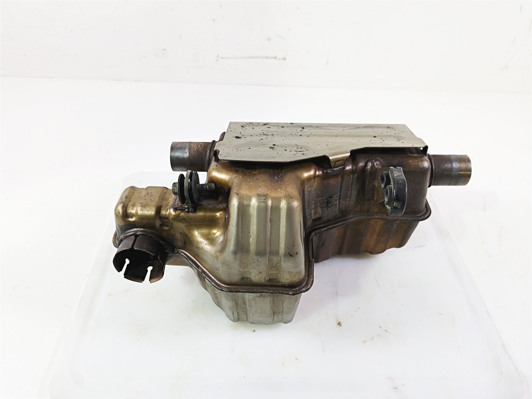 2006 Triumph Rocket 3 Muffler Connection Chamber Silencer T2209300 {{ shop.shopifyCountryName }} - Mototech271