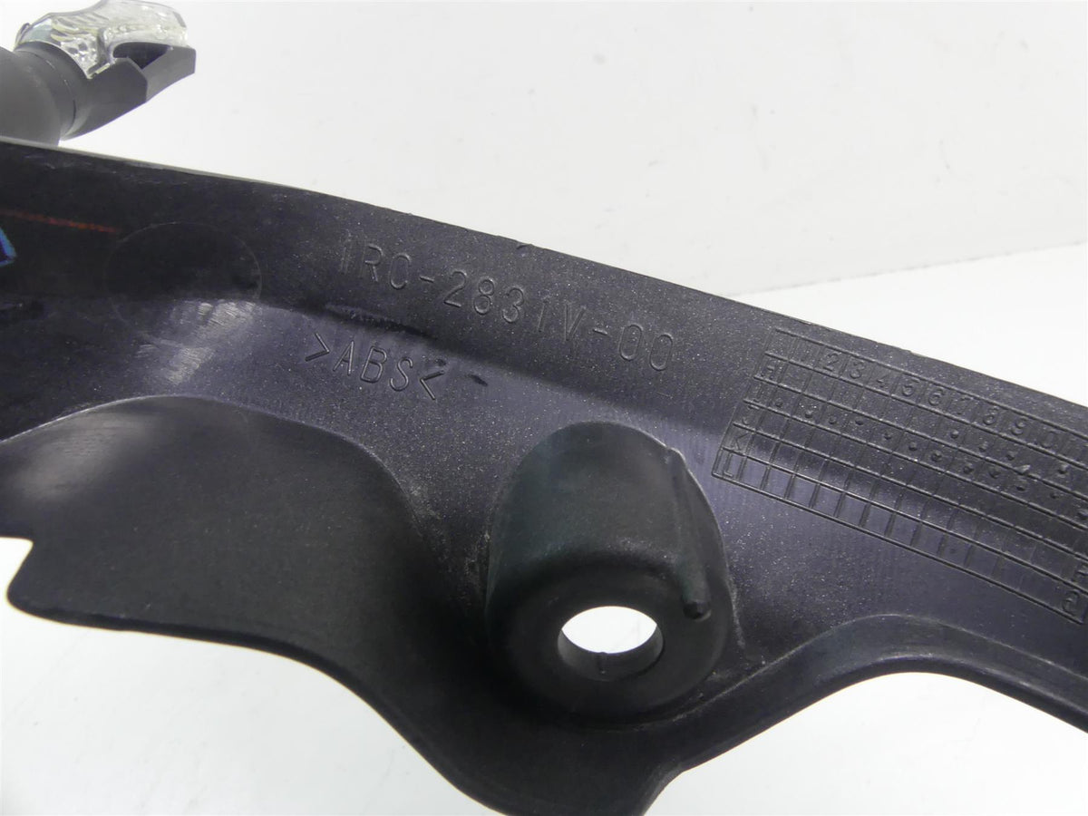 2015 Yamaha MT09 FZ09 Front Stay Headlight Holder Visor 1RC-2832V-00-00 {{ shop.shopifyCountryName }} - Mototech271