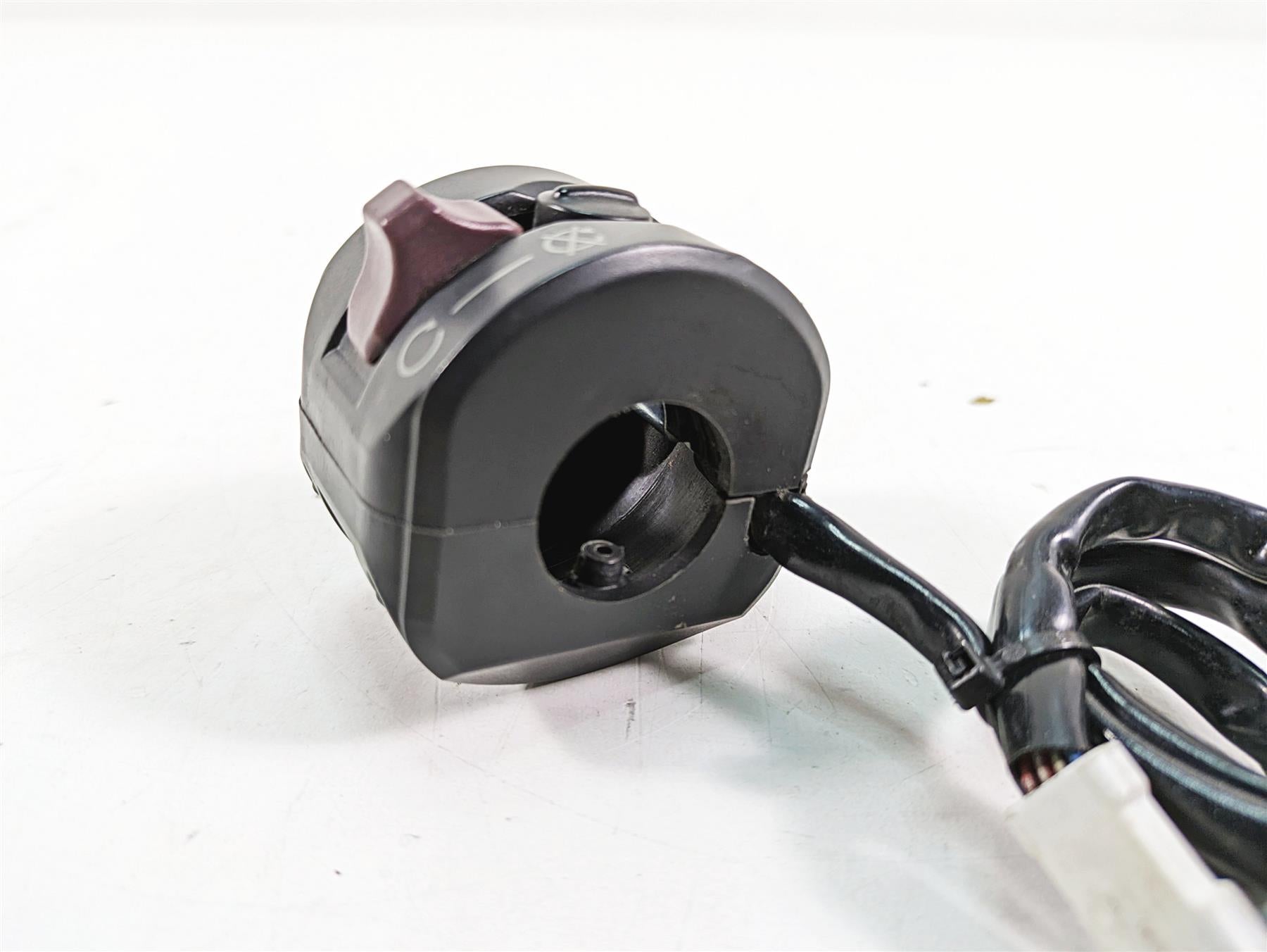 2016 Ducati Panigale 1299 S Right Hand Start Kill Control Switch 65010093I {{ shop.shopifyCountryName }} - Mototech271