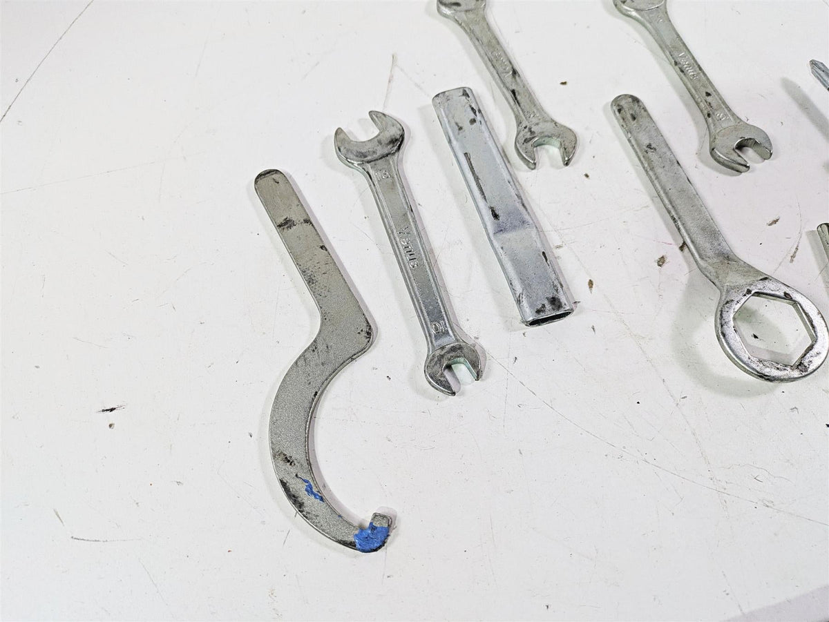 2019 BMW G310GS K02 Owners Tool Kit + Bag 71118565867 {{ shop.shopifyCountryName }} - Mototech271
