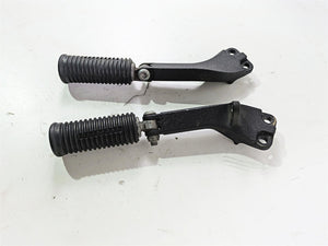 2015 Harley FXDF Dyna Fat Bob Rear Passenger Footpeg Rest Set 49224-06A 49230-06