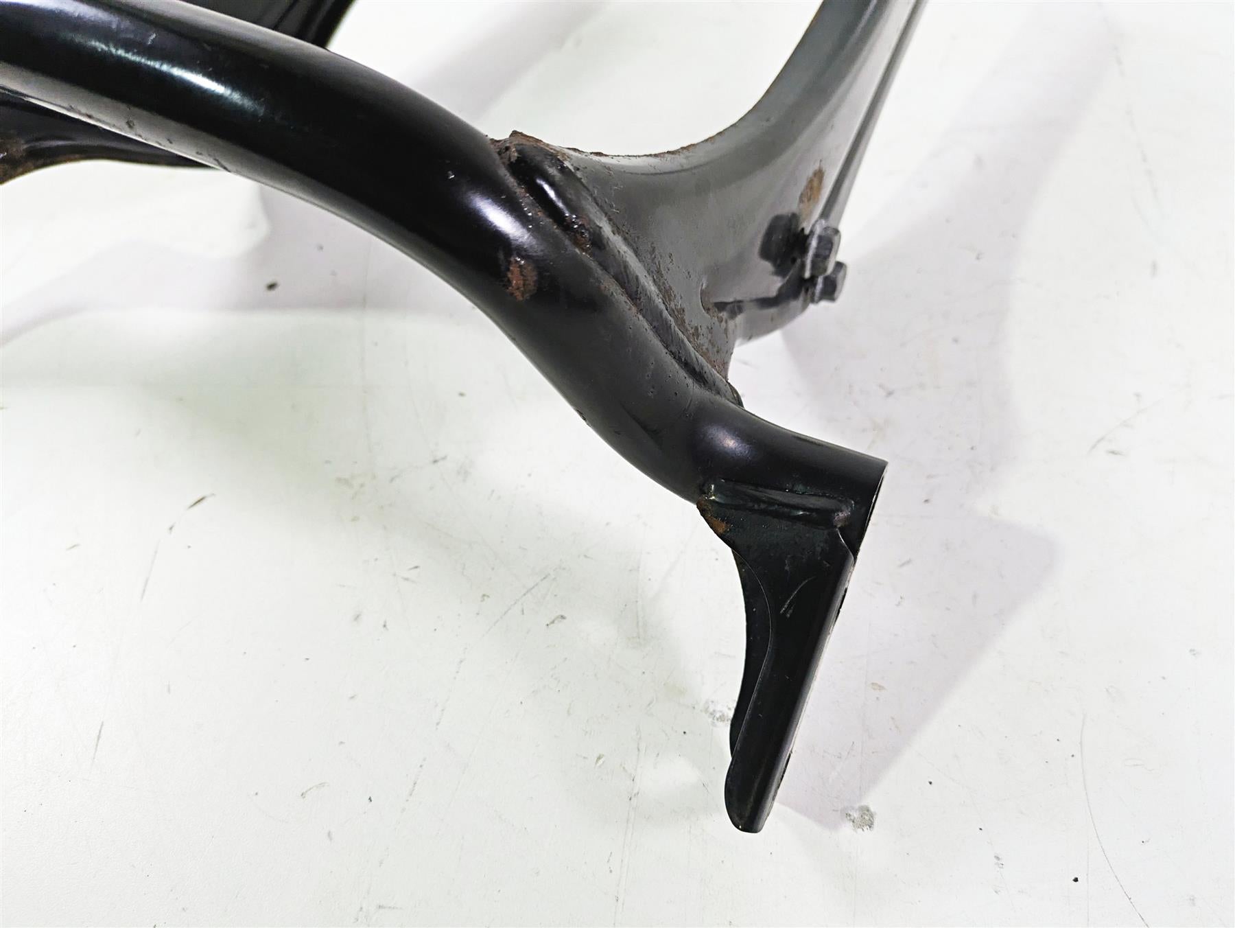 2018 Indian Chieftain Limited Rear Fender Metal Support 1023005 {{ shop.shopifyCountryName }} - Mototech271