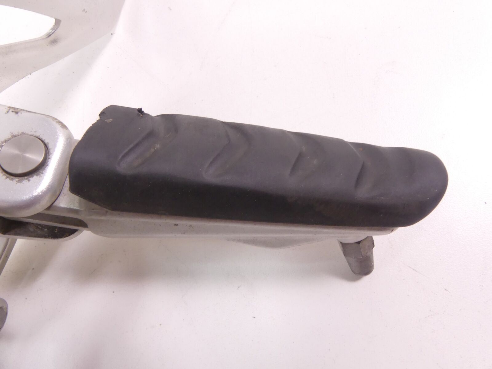 2016 BMW R1200RS K54 Left Rider Footpeg Set With Shifter Lever 46718540796 {{ shop.shopifyCountryName }} - Mototech271