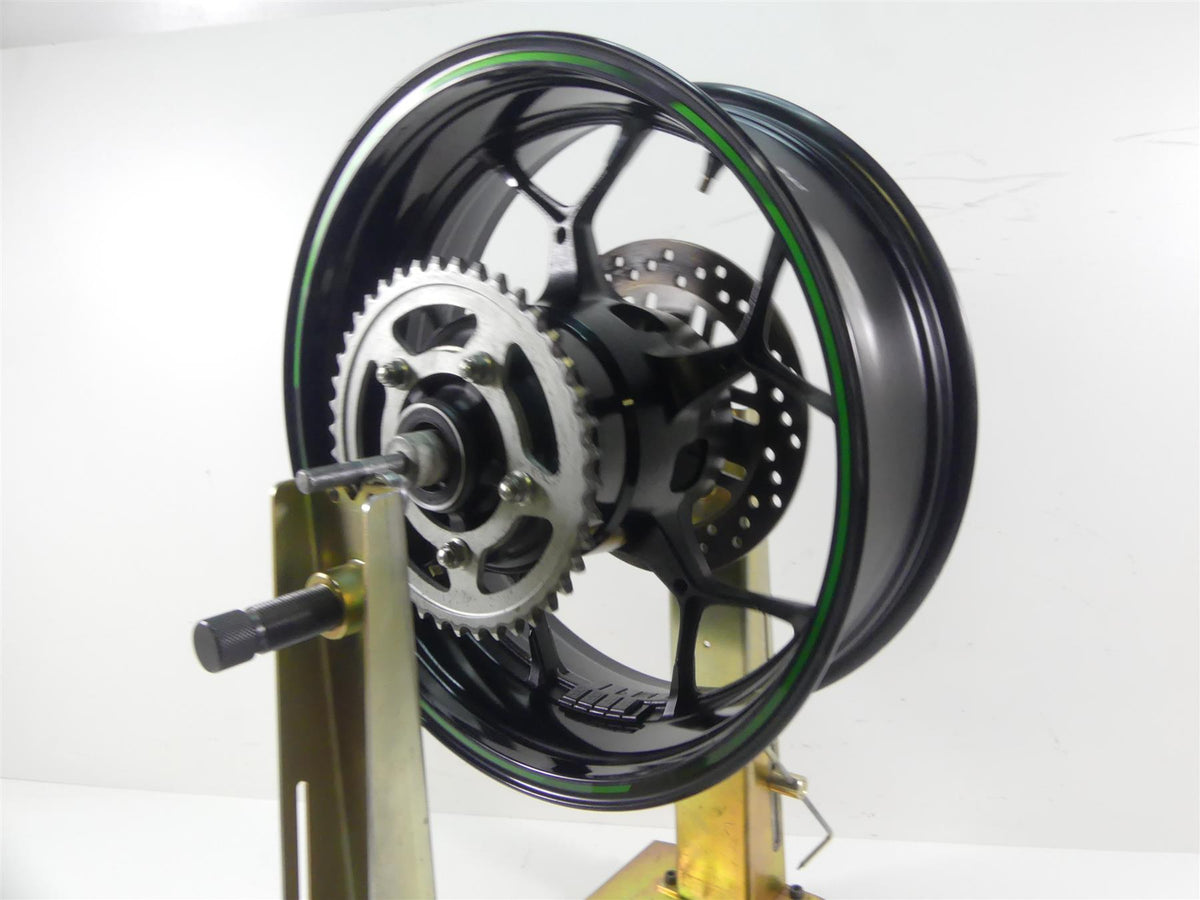 2019 Kawasaki ZX1400 ZX-14R Ninja Straight Rear Wheel Rim 17x6 41073-0574 {{ shop.shopifyCountryName }} - Mototech271