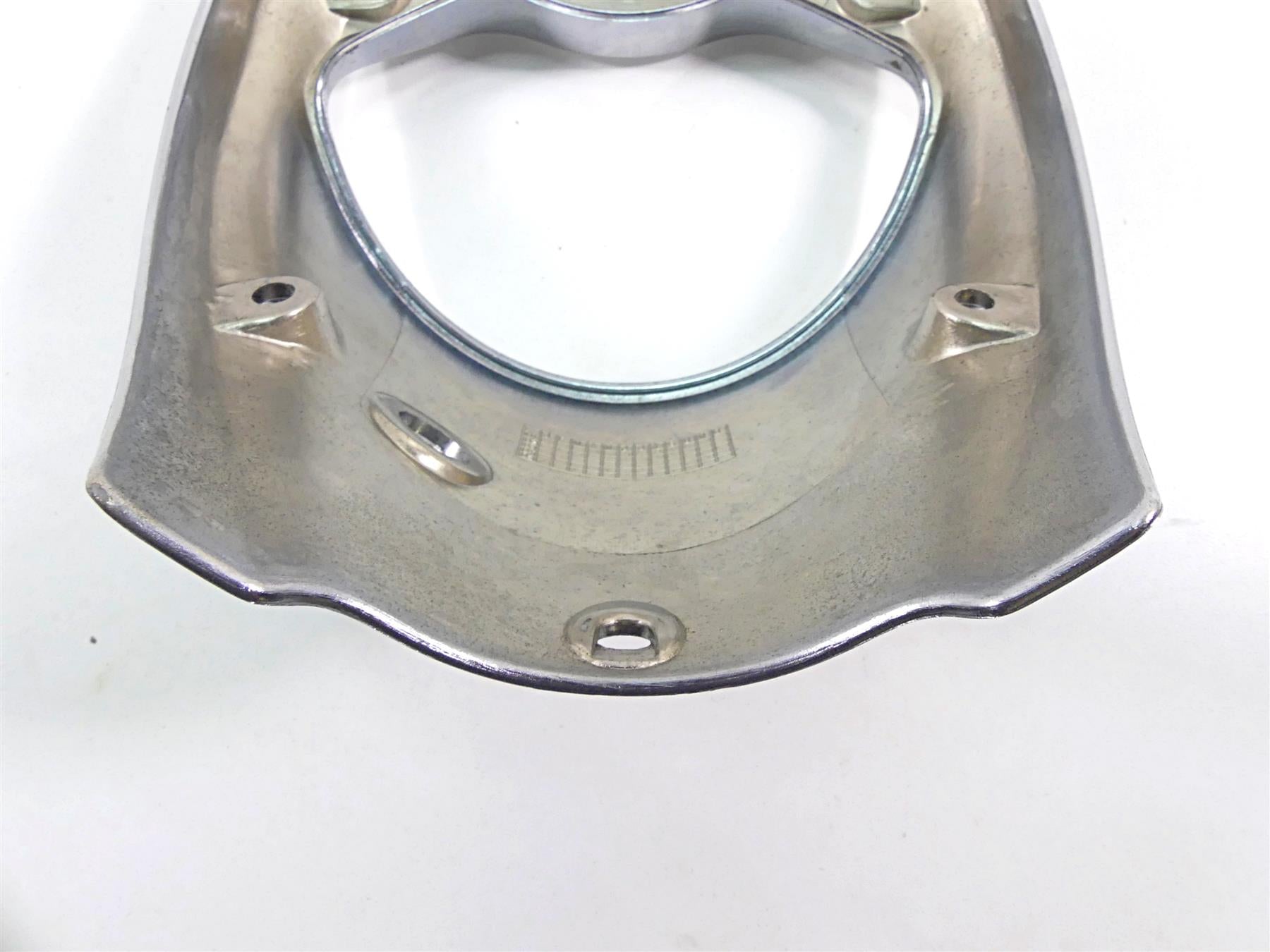 2002 Honda VTX1800 R Fuel gas Tank Dash Cover Panel Gauge Housing 17621-MCV-000 {{ shop.shopifyCountryName }} - Mototech271