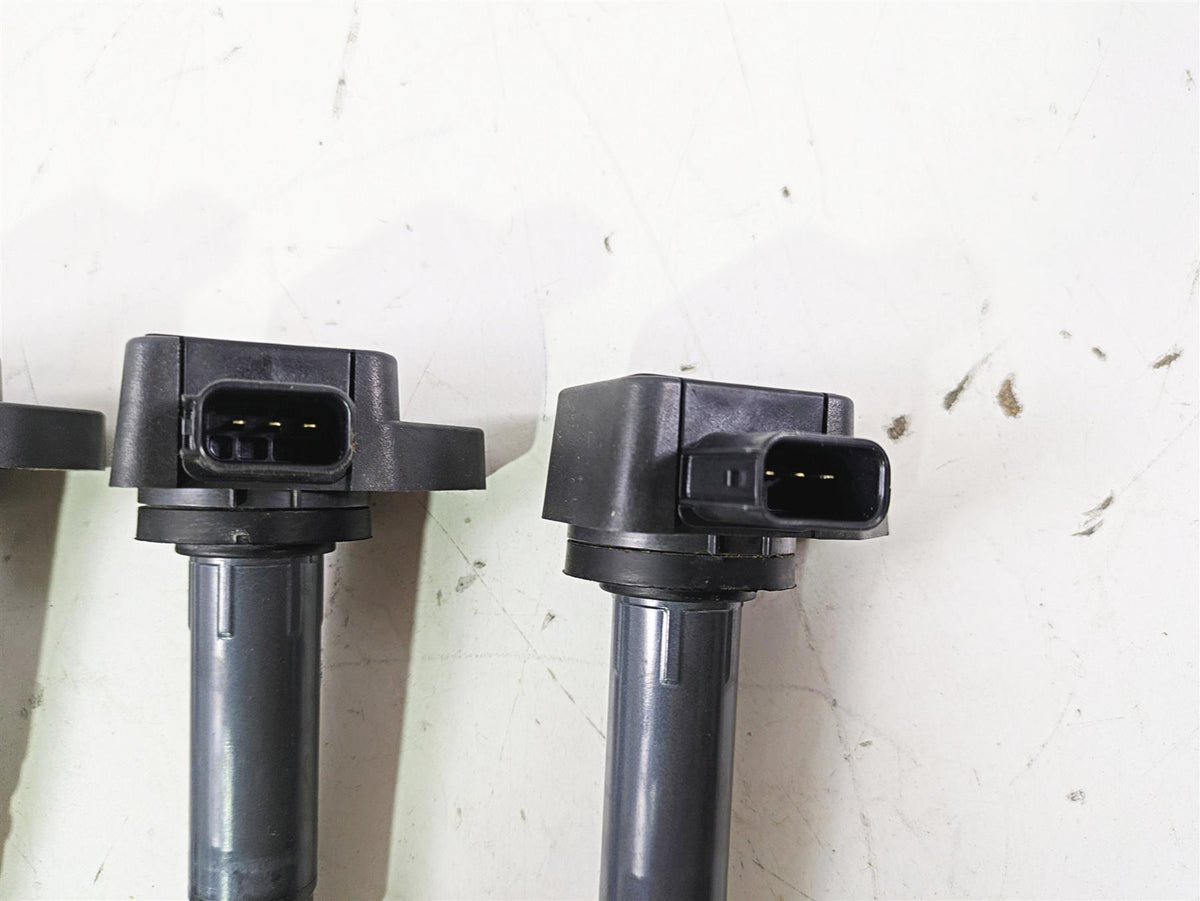 2004 Honda Aquatrax R-12X Ignition Stick Coil Set - Tested 30520-PVJ-A01 {{ shop.shopifyCountryName }} - Mototech271