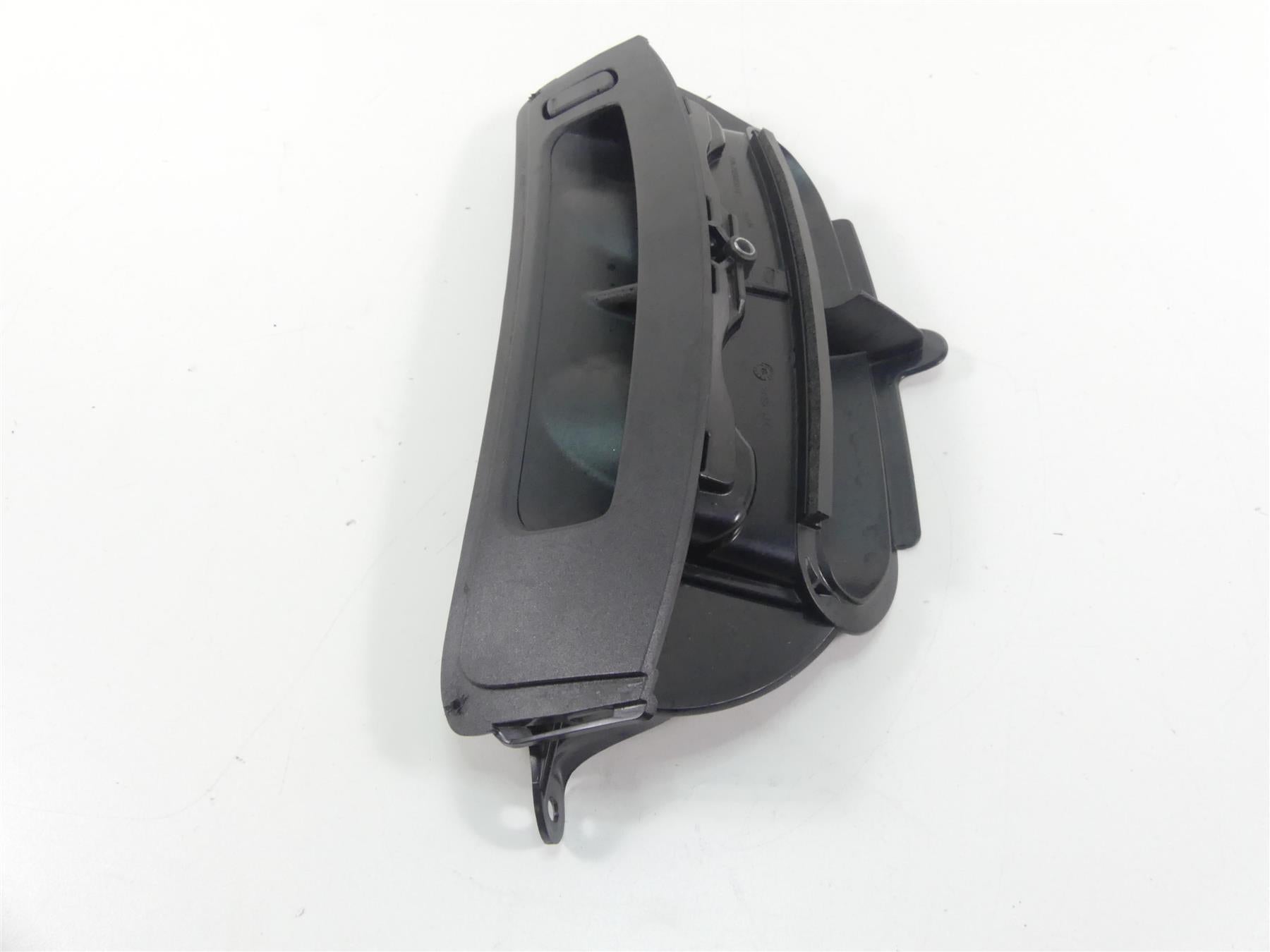 2016 Harley Touring FLHTP Electra Glide Fairing Air Duct Inlet Vent 29200038 {{ shop.shopifyCountryName }} - Mototech271