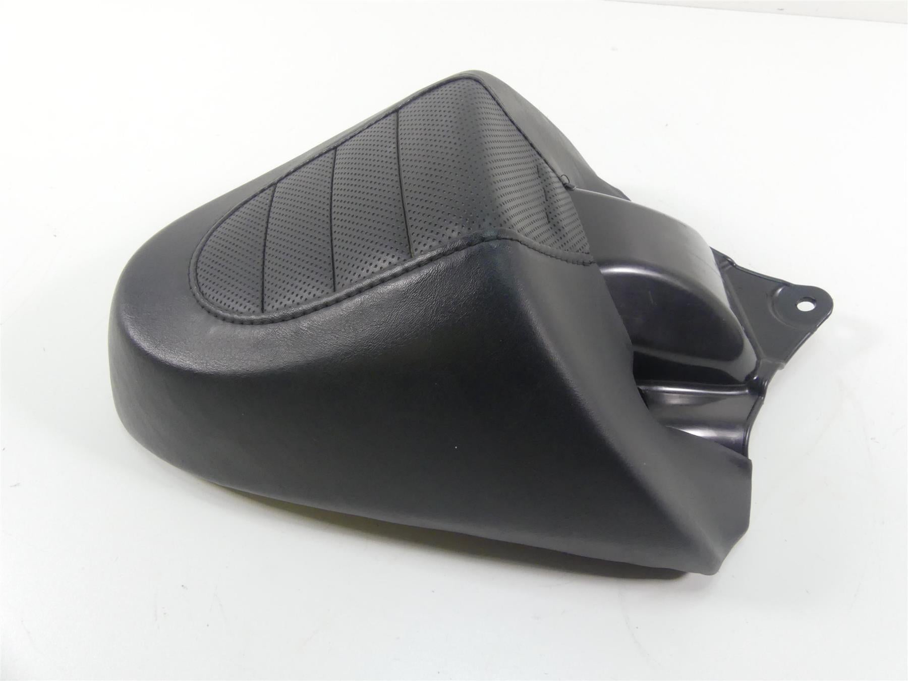 2006 Harley VRSCD Night Rod Rear Passenger Pillion Seat Saddle 52371-06 {{ shop.shopifyCountryName }} - Mototech271
