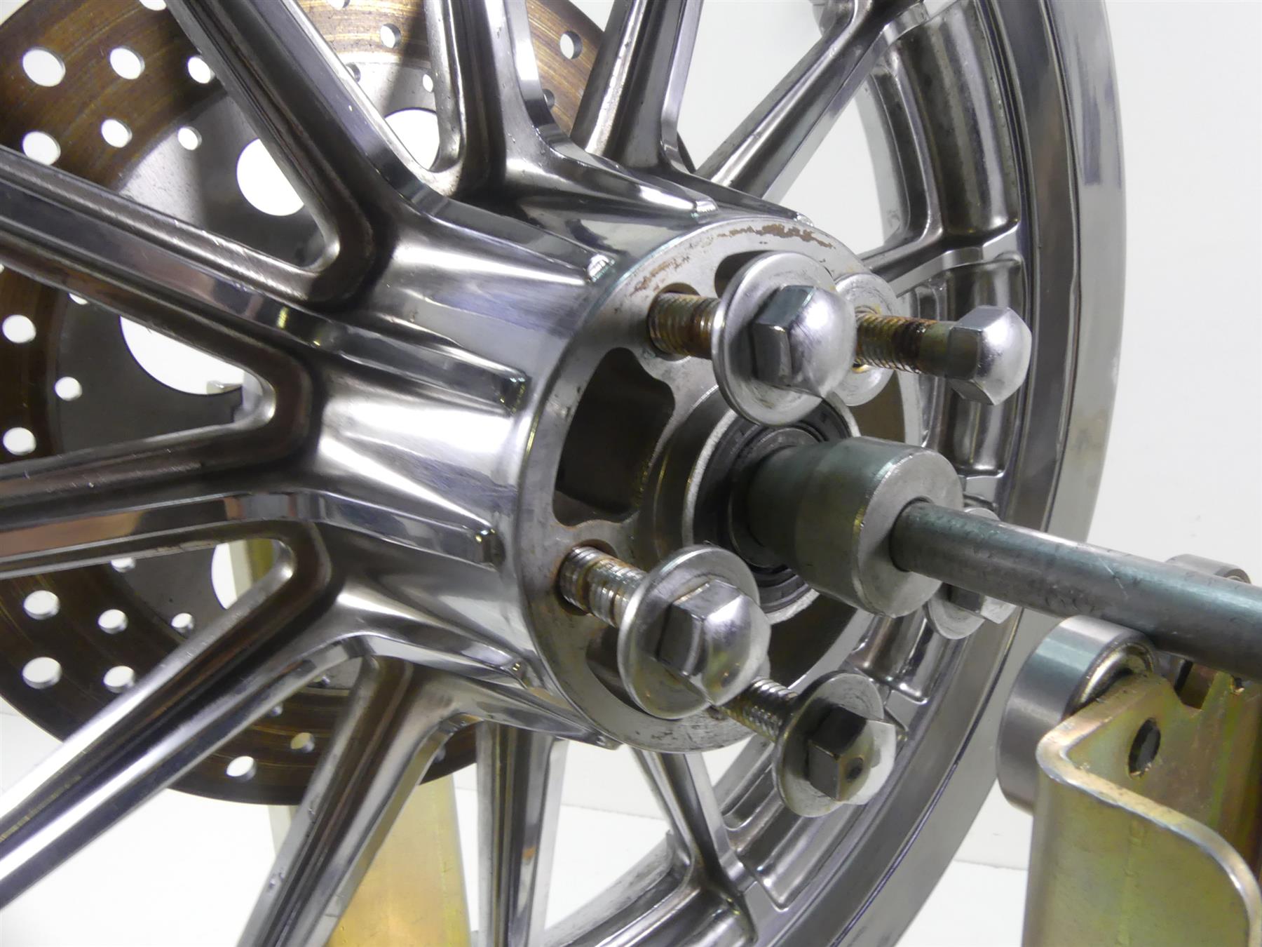 1997 Harley Dyna FXDS Super Glide Conv Straight Rear Wheel Rim 16x3 41012-96 {{ shop.shopifyCountryName }} - Mototech271