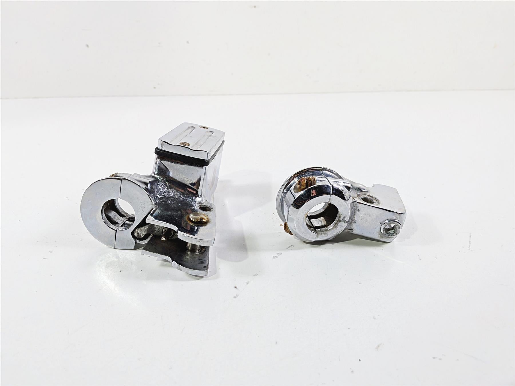 1995 Harley XL883 Sportster Hugger Front Master Cylinder & Clutch READ 45019-93 {{ shop.shopifyCountryName }} - Mototech271