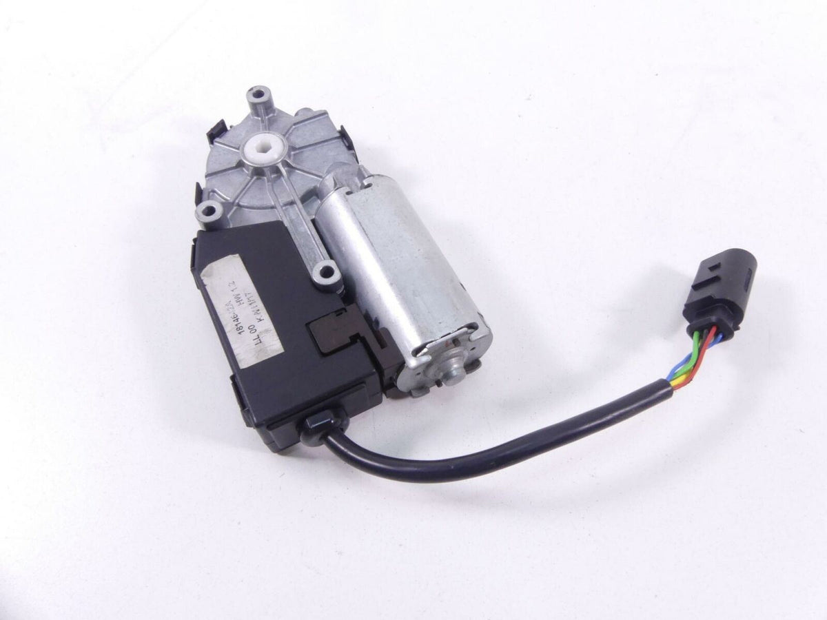 2017 BMW R1200 RT RTW K52 Windshield Adjuster Motor 46637728676 {{ shop.shopifyCountryName }} - Mototech271