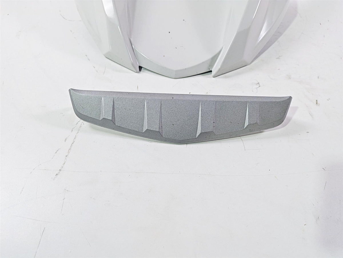 2010 BMW R1200GS K25 Front Upper Fender Alpin White 46617705227 46617705228 {{ shop.shopifyCountryName }} - Mototech271