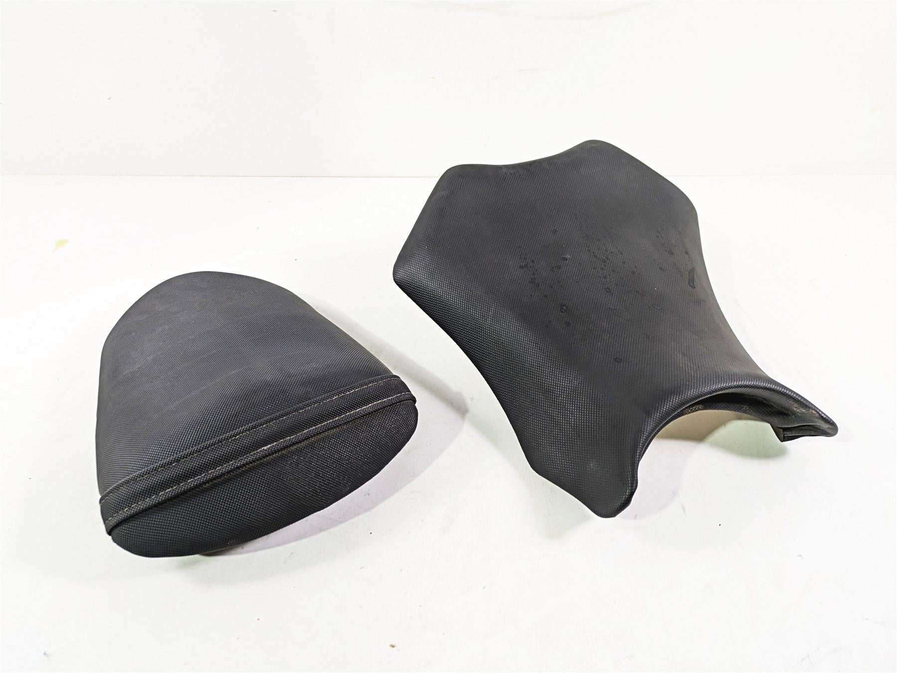2009 Kawaski EX250 Ninja 250R Front Rear Seat Set 53066-0227-MA 53066-0212-12Y