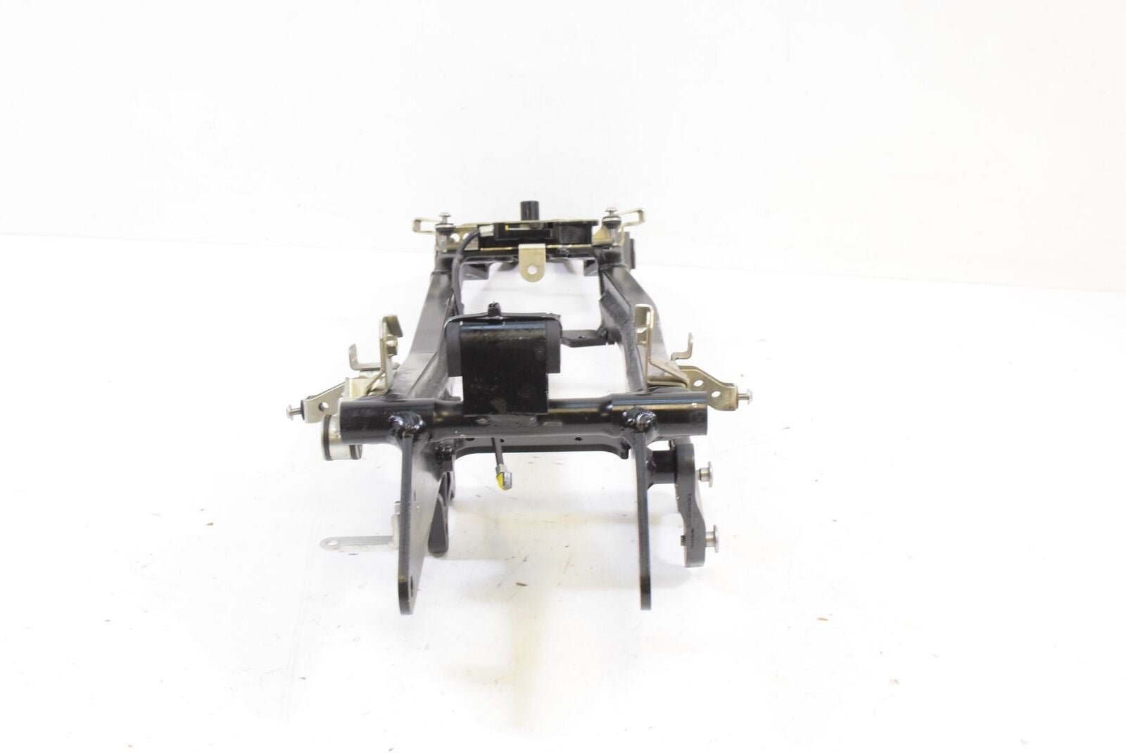 2007 Kawasaki ZX6R ZX636 ZX6 Ninja Straight Sub Frame Subframe 32160-0258 {{ shop.shopifyCountryName }} - Mototech271