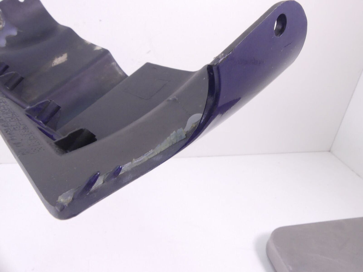 2000 Harley Touring FLHTCI Electra Glide Ignition Switch Cover Fairing 58510-96 {{ shop.shopifyCountryName }} - Mototech271