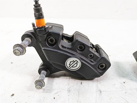 2013 Harley Touring FLHX Street Glide Front Brake Caliper Set 43027-08 44023-08 {{ shop.shopifyCountryName }} - Mototech271