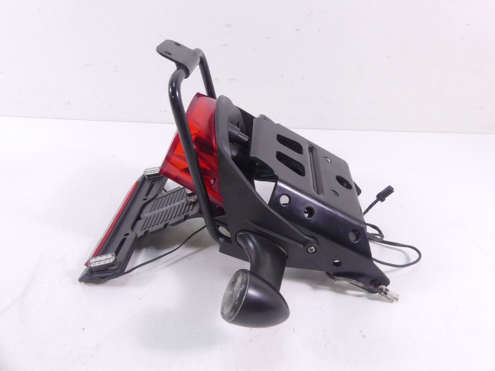 2009 Harley Sportster XR1200 Rear Taillight LED Blinker Plate Holder Set 68257-0 {{ shop.shopifyCountryName }} - Mototech271