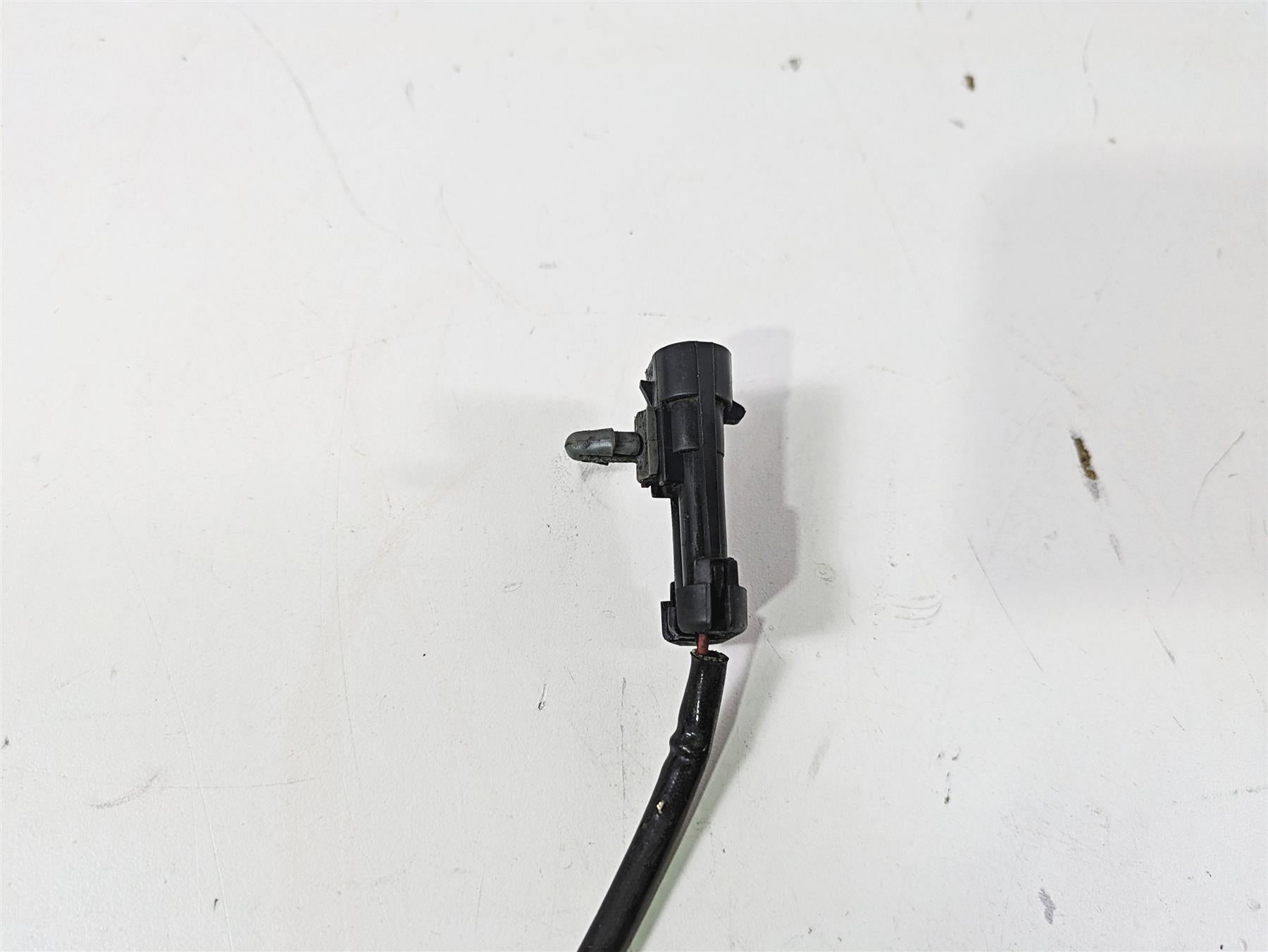 2008 Harley Touring FLHTCU E-Glide 105TH Rear Abs Wheel Speed Sensor 40615-08 {{ shop.shopifyCountryName }} - Mototech271