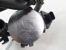 Load image into Gallery viewer, 2017 Harley Touring FLHTKL Electra Glide Water Pump Coolant &amp; Lines Set 26600048
