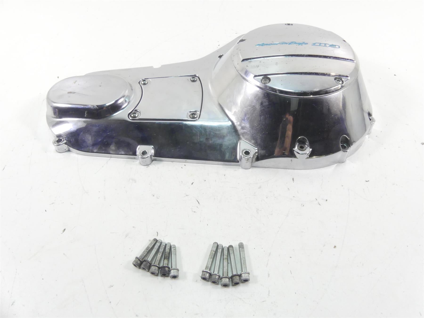 2005 Harley Touring CVO FLHTCSE Electra Glide Outer Primary Drive Cover 60685-04 {{ shop.shopifyCountryName }} - Mototech271