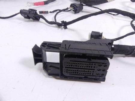 2017 BMW F800GS K72 Engine & Main Wirin Harness Esa -No Cuts 61118566632 {{ shop.shopifyCountryName }} - Mototech271