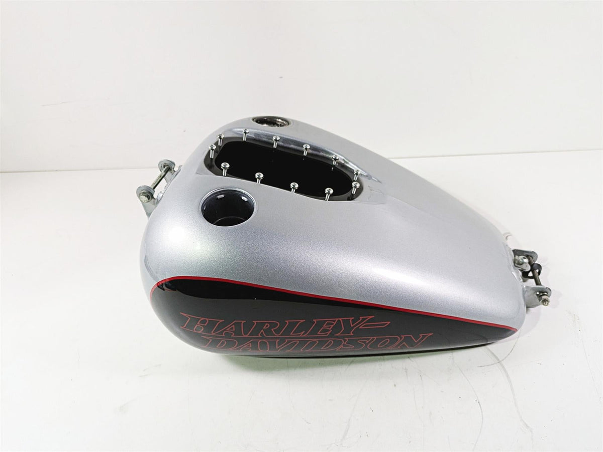 2014 Harley FXDL Dyna Low Rider Fuel Gas Petrol Tank - No Dent - Read 61000707 {{ shop.shopifyCountryName }} - Mototech271