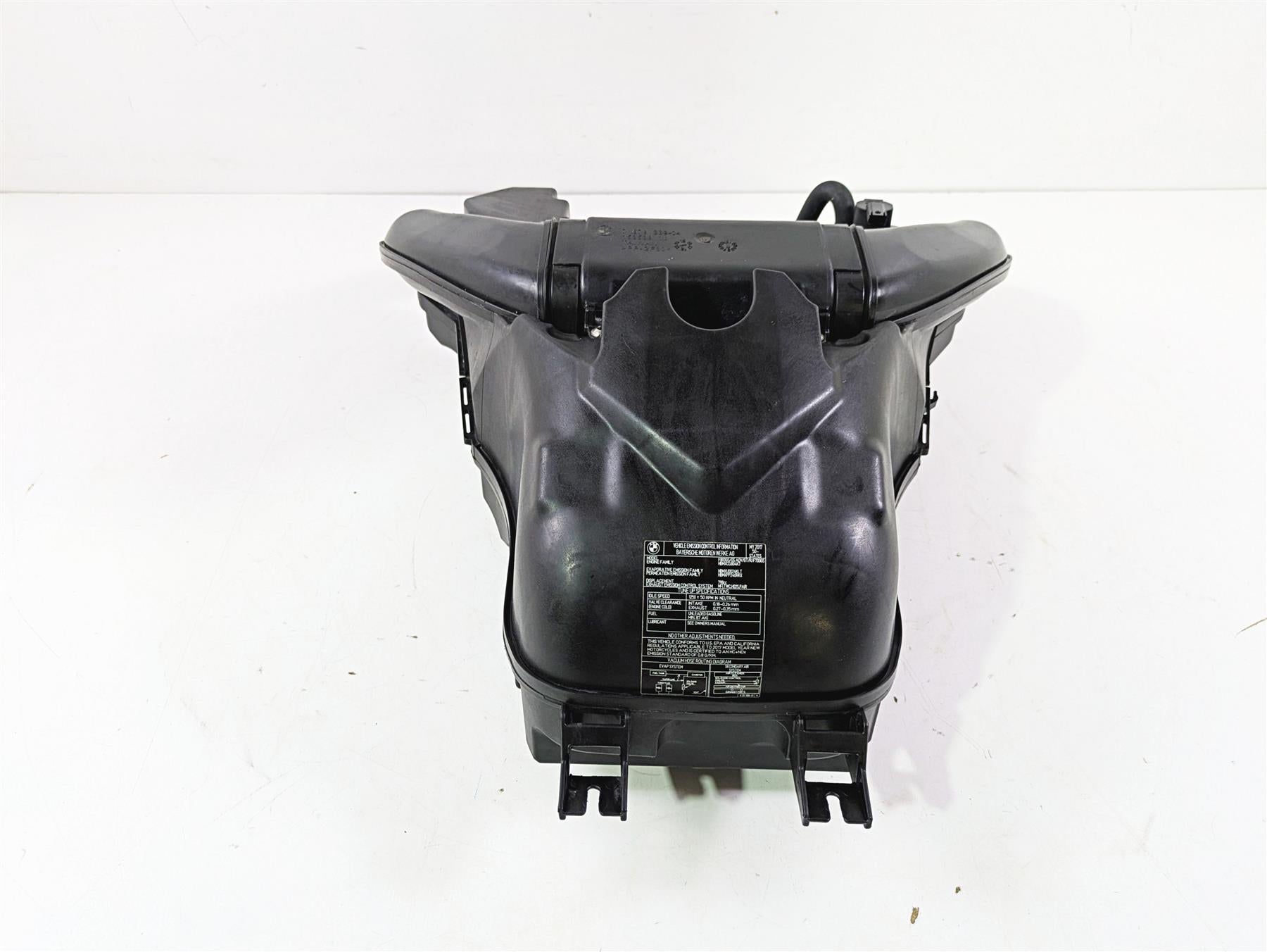 2017 BMW F800GS Adv K75 Air Filter Cleaner & Tubes Set 13718554886 {{ shop.shopifyCountryName }} - Mototech271