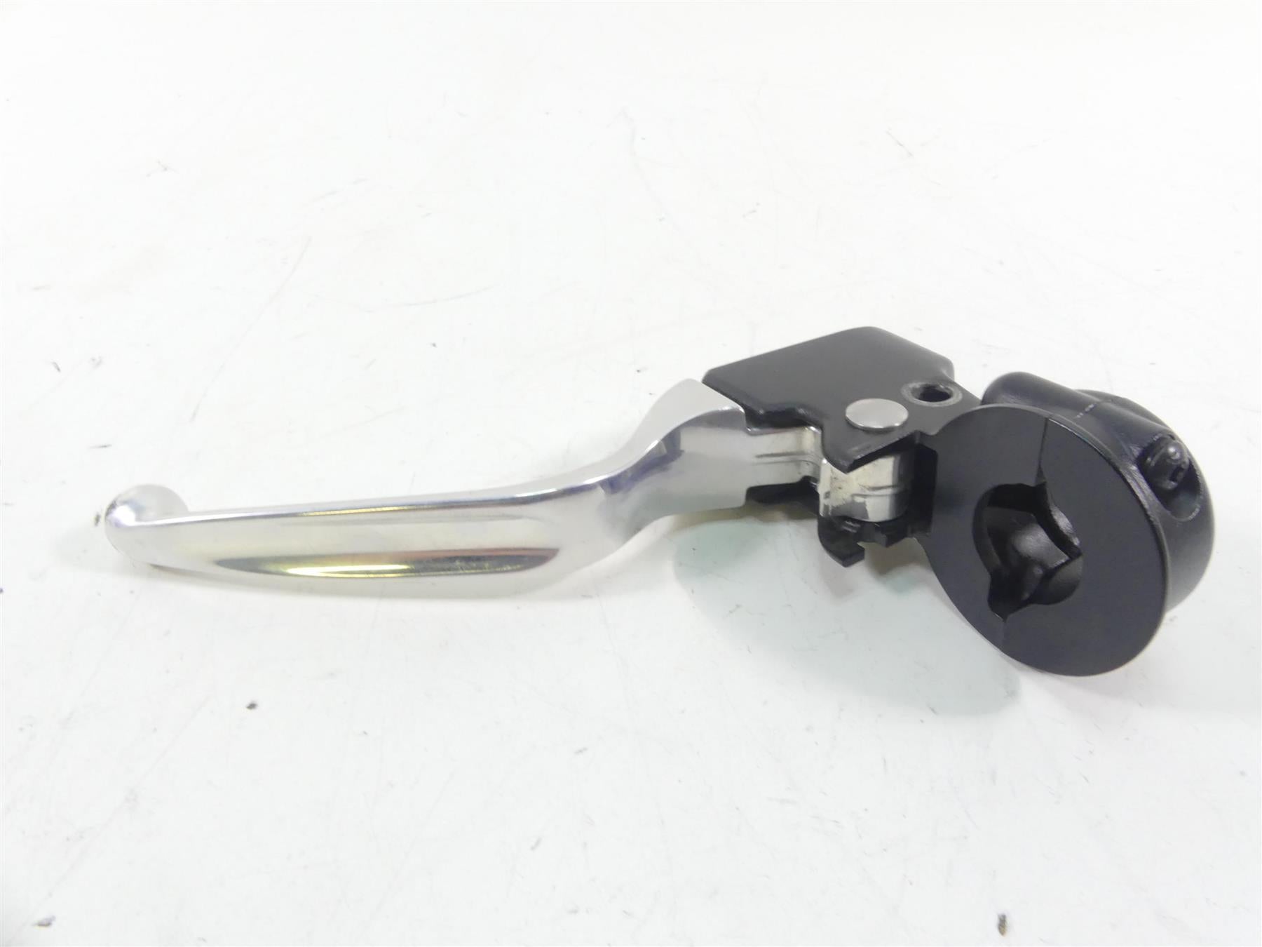 2021 Harley Softail FXBBS 114 Street Bob Clutch Perch & Lever 36700200 {{ shop.shopifyCountryName }} - Mototech271