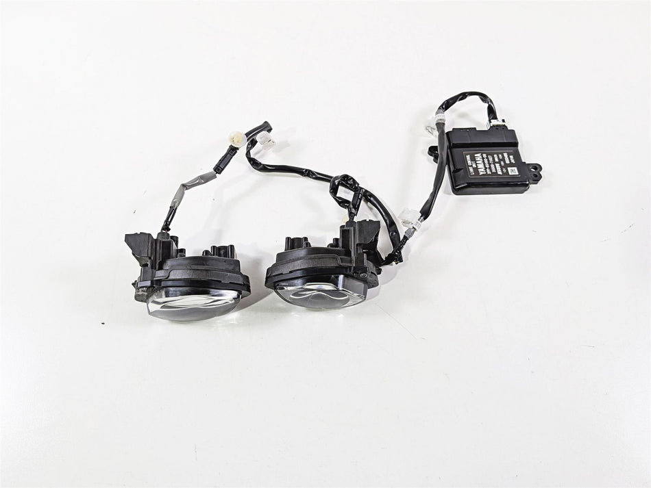 2024 Yamaha YZF R1 RN65 Headlight Head Lamp Lens & Module Set B3L-84300-00-00 {{ shop.shopifyCountryName }} - Mototech271