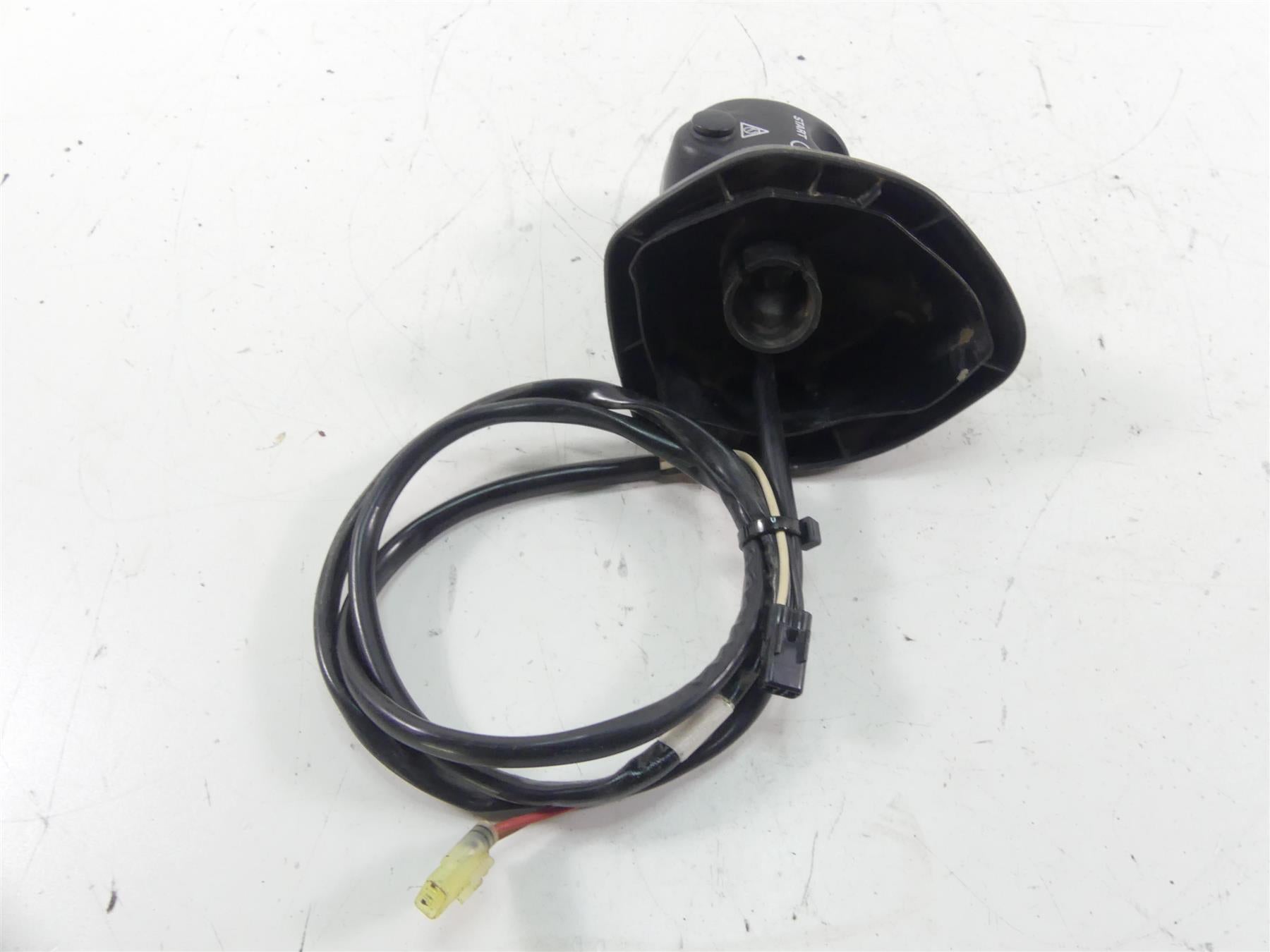 2017 Yamaha Waverunner EX Sport 1050 BS Left Control Switch F3Y-68310-00-00 {{ shop.shopifyCountryName }} - Mototech271