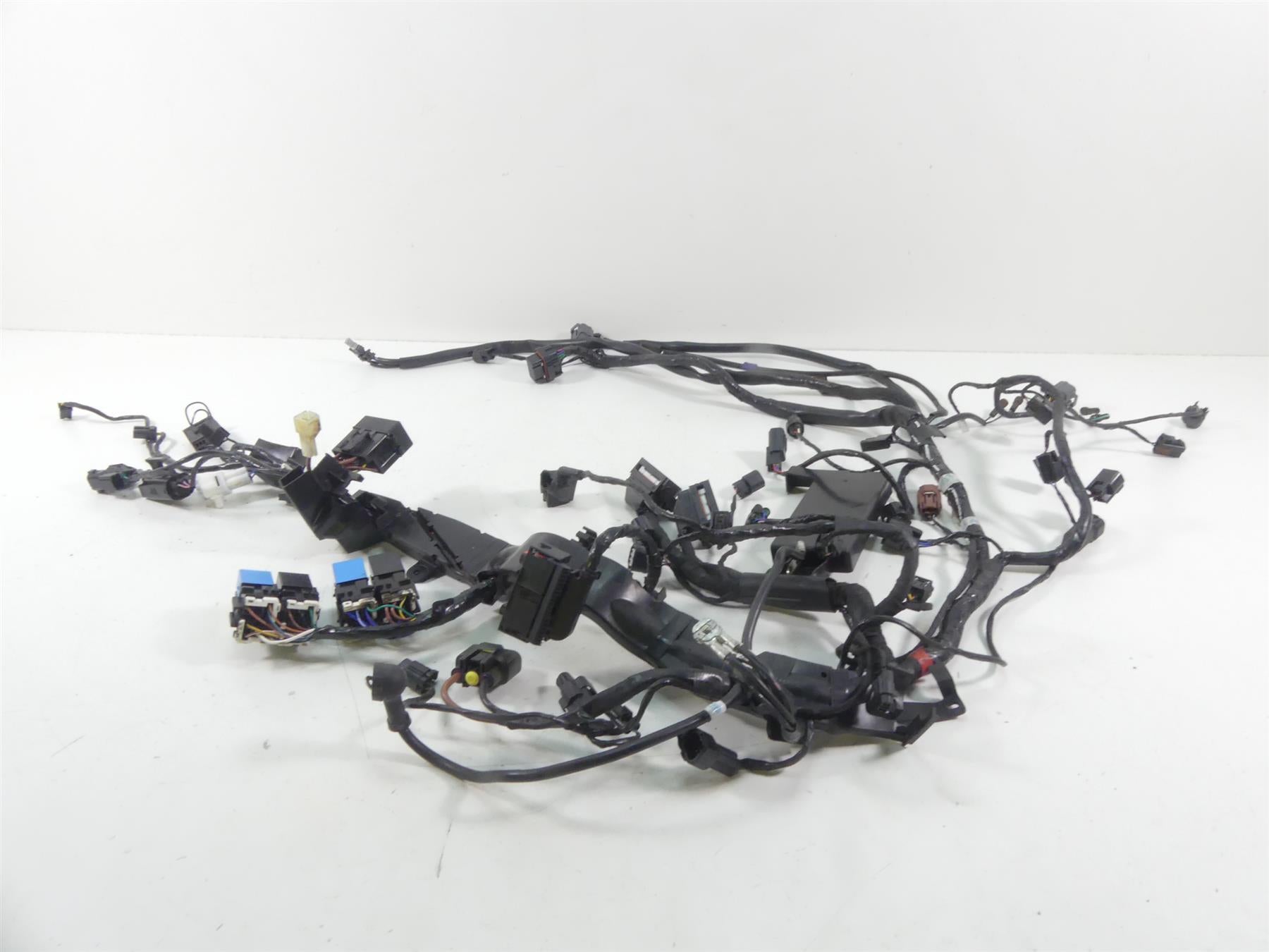 2019 Triumph Street Triple 765R Main Wiring Harness Loom -No Cuts T2507659 {{ shop.shopifyCountryName }} - Mototech271