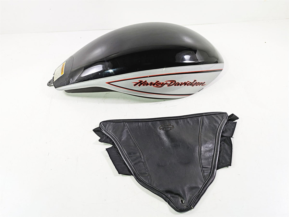2006 Harley VRSCR Street V-Rod Upper Tank Airbox Cover Fairing 66126-06BKA {{ shop.shopifyCountryName }} - Mototech271