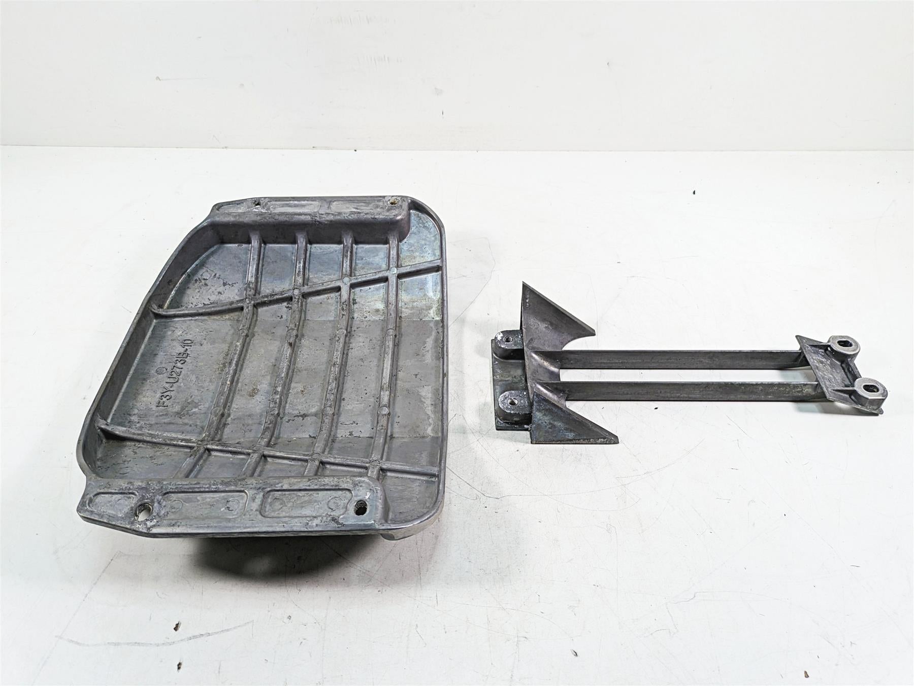 2022 Yamaha Waverunner EX Sp EX1050BX Bottom Skid Plate Set F3Y-U273B-10-00 {{ shop.shopifyCountryName }} - Mototech271