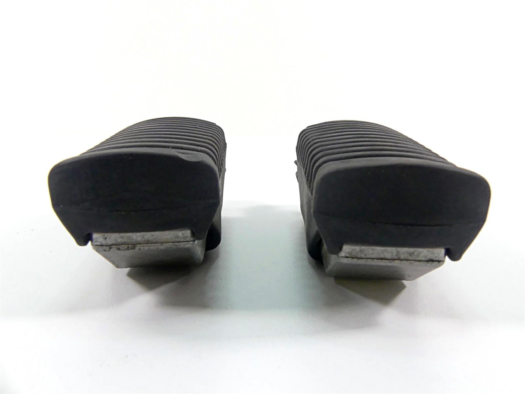 2013 BMW F800GS STD K72 Rear Passenger Footpeg Set 46717705653 46717705654 {{ shop.shopifyCountryName }} - Mototech271