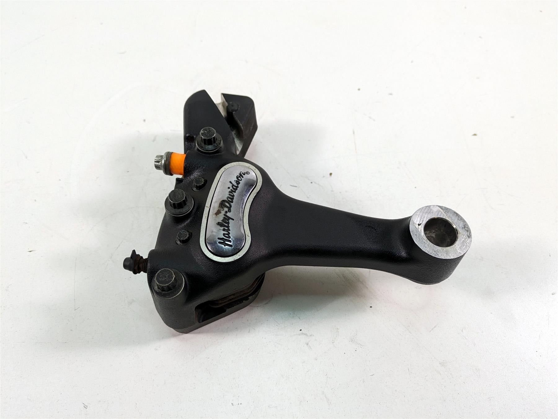 2000 Harley Dyna FXDL Low Rider Rear Brake Caliper for 3/4" Axle 44017-00D {{ shop.shopifyCountryName }} - Mototech271
