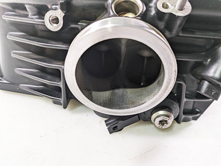 2022 BMW R1250 RT K052 Left Cylinder Head Cylinderhead 11128504123 {{ shop.shopifyCountryName }} - Mototech271