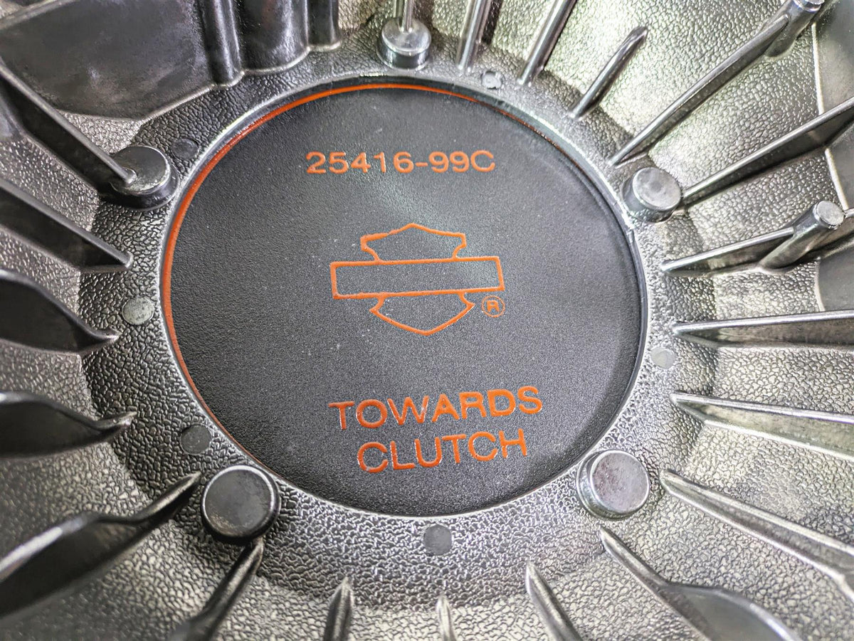 2004 Harley Softail FXSTDI Deuce Outer Primary Drive Clutch Cover 60506-99A {{ shop.shopifyCountryName }} - Mototech271