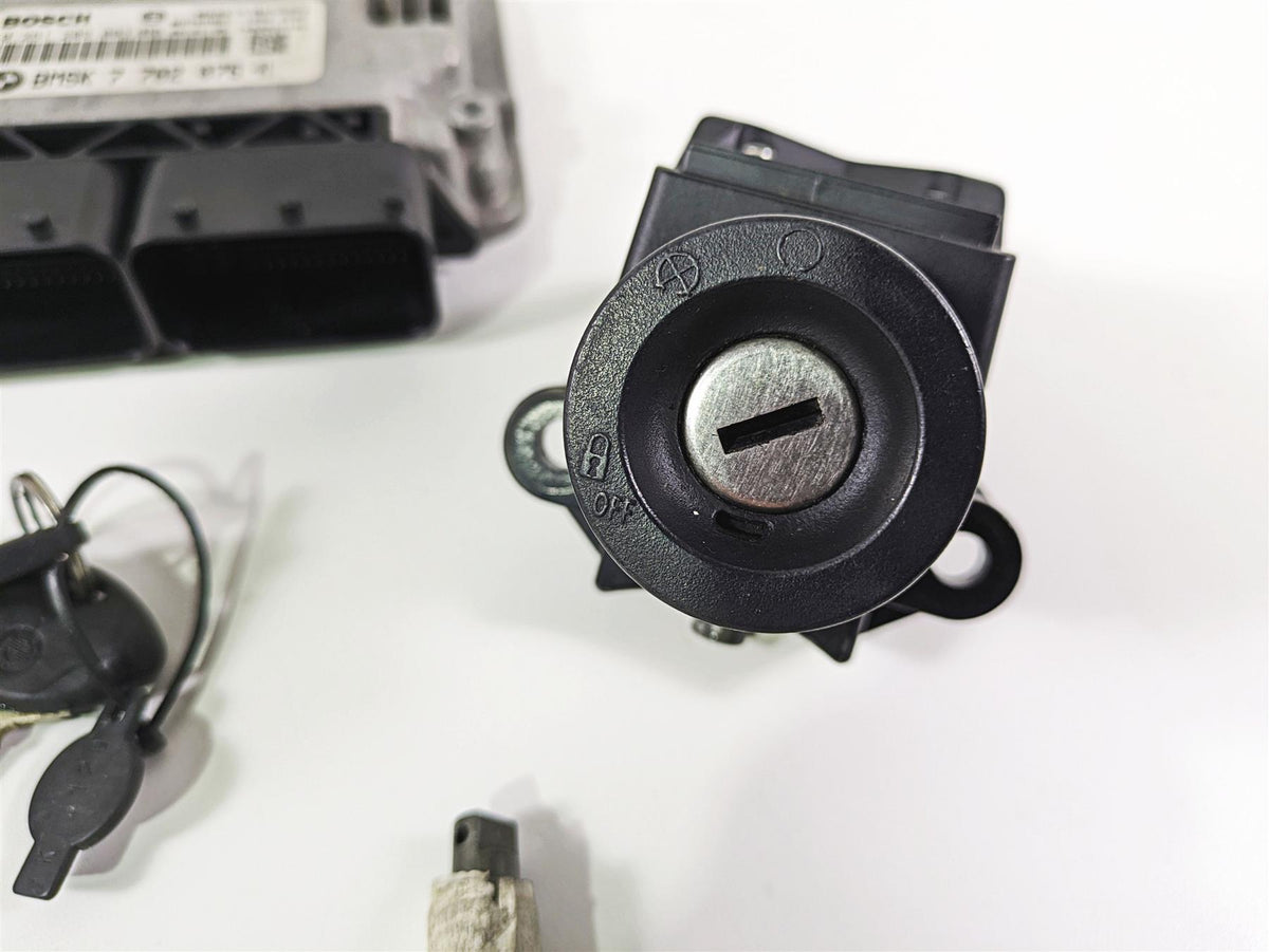 2006 BMW R1200GS K255 Adv Cdi Ignition Switch Key Locks Set 13618521661 7702076 {{ shop.shopifyCountryName }} - Mototech271