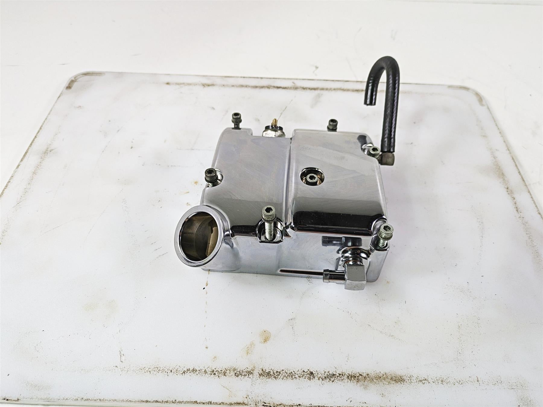 1999 Harley Dyna FXDL Low Rider Upper Trannsmission Chrome Cover 34471-99B {{ shop.shopifyCountryName }} - Mototech271