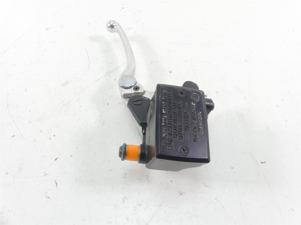 2008 Yamaha FZ1 Fazer Front Brake Master Cylinder 3C3-W2587-00-00 {{ shop.shopifyCountryName }} - Mototech271
